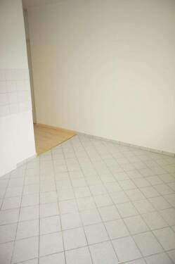 Blick von der Küche - Etagenwohnung mit 37,20 m² in Chemnitz zur Miete