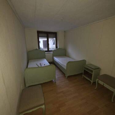 Schlafzimmer EG - 