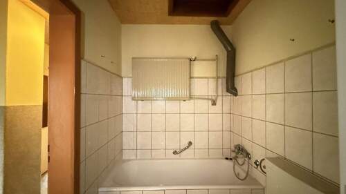 Innenliegendes Wannenbad - 