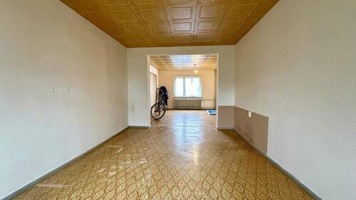 Geräumiges Wohn-/Esszimmer - 