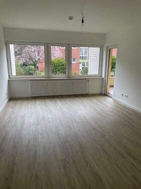 Wohnzimmer - 3 Zimmer Etagenwohnung zur Miete in Neuenkirchen