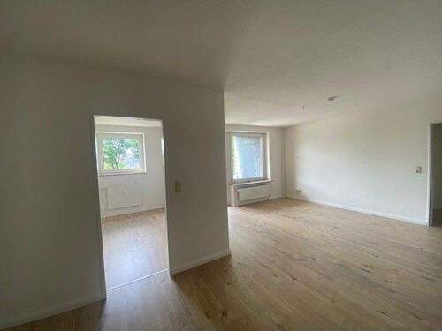 Wohnzimmer weitere Ansicht - Etagenwohnung mit 58,00 m&sup2; in Brunsbüttel zur Miete