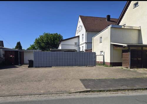 Stellplatz - 7 Zimmer Mehrfamilienhaus, Wohnhaus zum Kaufen in Bünde