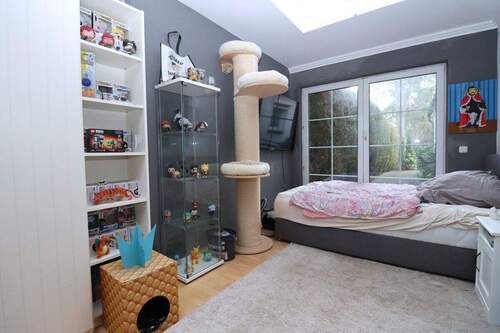 Schlafzimmer - Etagenwohnung mit 80,00 m&sup2; in Hamburg Niendorf zur Miete