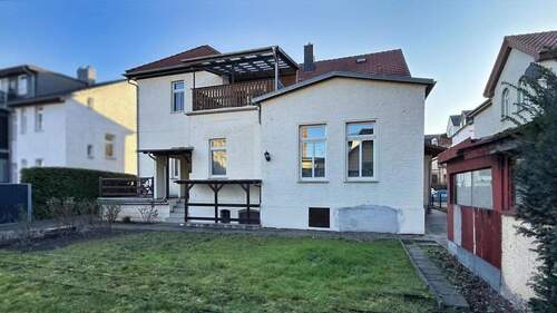 Hinteransicht - 1 Zimmer Mehrfamilienhaus, Wohnhaus zum Kaufen in Naumburg