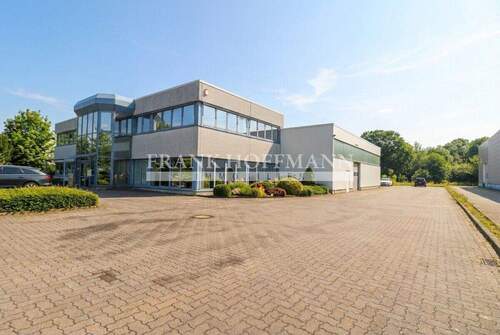 V10802 Außenaufnahme 1 - Halle zum Kaufen in Henstedt-Ulzburg