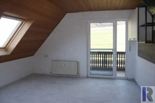 Küche mit Zugang zur Loggia - Etagenwohnung mit 105,00 m&sup2; in Saffig zum Kaufen