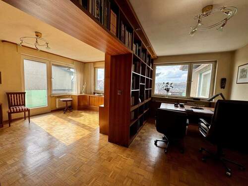 Kinder-/Arbeitszimmer Bild 2 - 