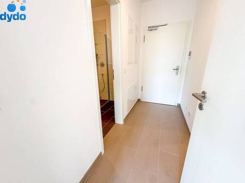 Flur - 4 Zimmer Etagenwohnung zur Miete in Berlin