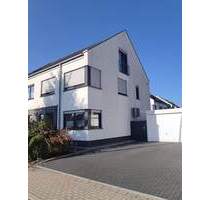 Moderne Doppelhaushälfte in Dortmund-Hohenbuschei - familienfreundlich & energieeffizient