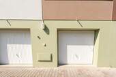 Private Garage unter dem Haus - 