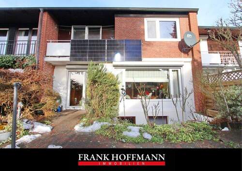 V10682P Titelbild - Geräumiges Mittelreihenhaus in familienfreundlicher Lage in Bönningstedt