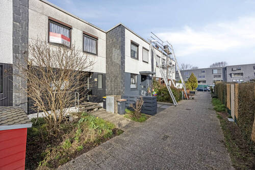 Außenansicht - Reihenmittelhaus mit 102,00 m&sup2; in Monheim am Rhein / Baumberg zum Kaufen