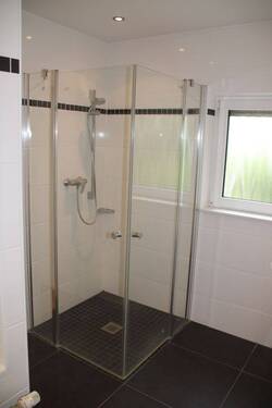 Wannen/Duschbad - 