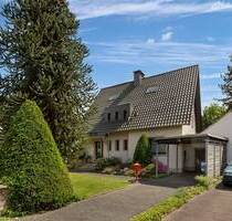 Wohlfühloase für die ganze Familie: Energetisch saniertes Ein- Zweifamilienhaus - Dortmund Mengede