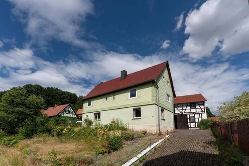 Straßenansicht - 6 Zimmer Bauernhaus, Landhaus zum Kaufen in Ottendorf
