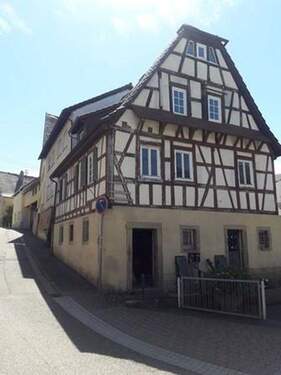 Waibstadter Straße 20 - Denkmalgeschütztes Wohnhaus in Sinsheim-Hoffenheim im Gebotsverfahren, provisionsfrei
