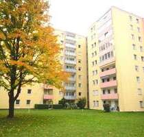 Bezugsfreie, lichtdurchflutete 2-Zimmer-Wohnung in ruhiger und begehrter Lage nahe Olympiaeinkaufszentrum! - München Moosach