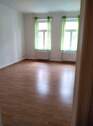09-Wohnzimmer vom Flur aus.jpeg - 2 Zimmer Etagenwohnung zur Miete in Markkleeberg