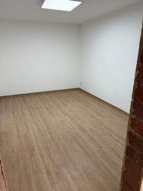 Innen - 1 Zimmer Mehrfamilienhaus, Wohnhaus in Mülheim