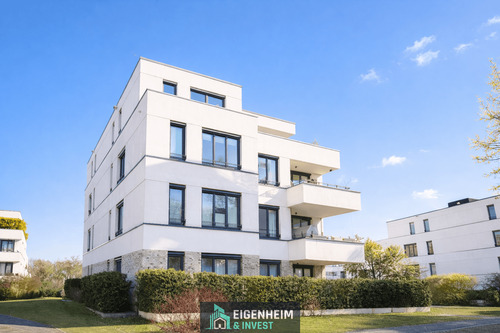 Hausansicht - Bezugsfreie Wohnung in Toplage! Wohnen direkt am Wasser auf der Halbinsel Stralau