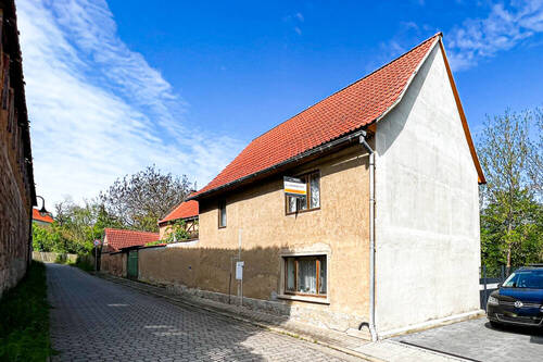 Haus Mühlstraße 2 - 3 Zimmer Bauernhaus, Landhaus zum Kaufen in Großheringen