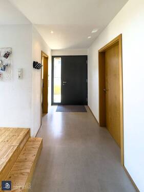 Eingangsbereich/Flur/EG - 5 Zimmer Mehrfamilienhaus, Wohnhaus in Katzenelnbogen