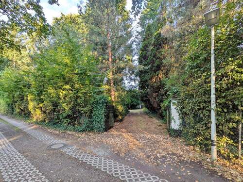 Straßenansicht - Grundstück zum Kaufen in Stuhr