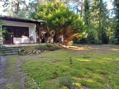 Blick zur Bestandsimmobilie - 