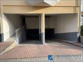Einfahrt zur Tiefgarage - 