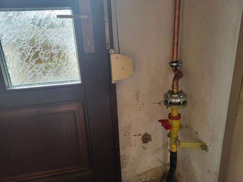 Eingangsbereich mit Gasanschlu - 