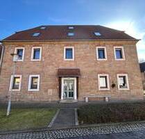 Einziehen & Wohlfühlen: Hochwertig saniertes Natursteinhaus mit Hof und viel Wohnfläche! - Nebra (Unstrut) Großwangen