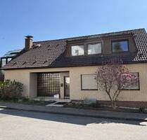 Odenthal: Provisionsfrei investieren - Wohnhaus mit 2 Einheiten unter Verkehrswert