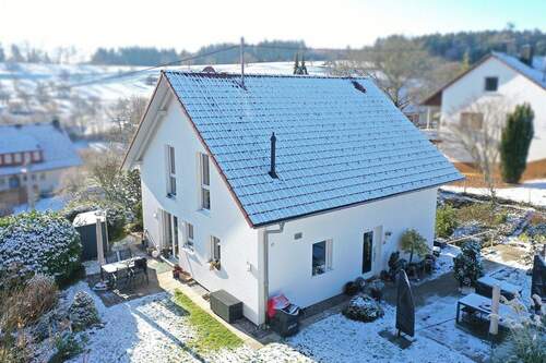 Außenansicht - 5 Zimmer Einfamilienhaus zum Kaufen in Balingen