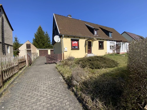 Vorderansicht - 4 Zimmer Doppelhaushälfte zum Kaufen in Unterwellenborn