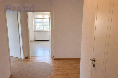 Eingang - 3 Zimmer Etagenwohnung zum Kaufen in Wiefelstede