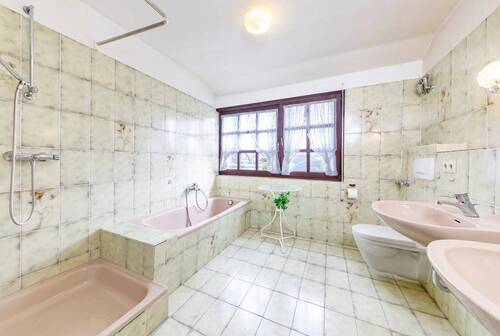 Vollbad mit Fenster - 