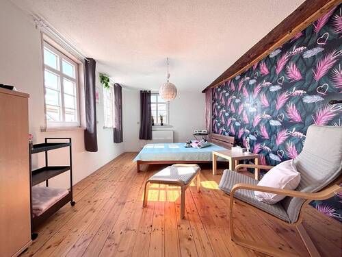 Zimmer 3 - 