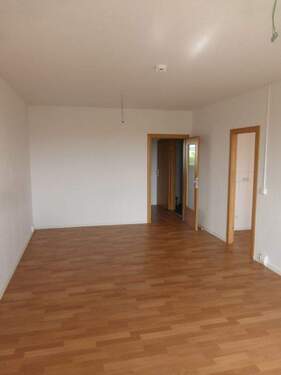Wohnzimmer - Etagenwohnung mit 73,40 m² in Erfurt zur Miete