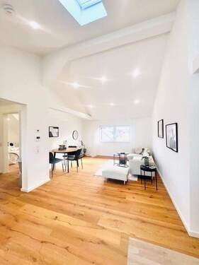 Wohnzimmer - 3 Zimmer Etagenwohnung zum Kaufen in Mainz