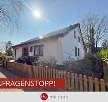 Familientraum mit Einliegerwohnung in Stuhr-Moordeich