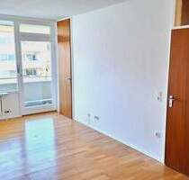 1-Zimmer-Wohnung mit Balkon in Olching. Frei und ohne Provision. Gerne Angebote. - Olching (82140)