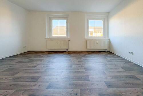 Wohnzimmer - 2 Zimmer Etagenwohnung in Zwickau