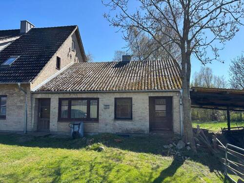 flacher Anbau Vorderseite - 