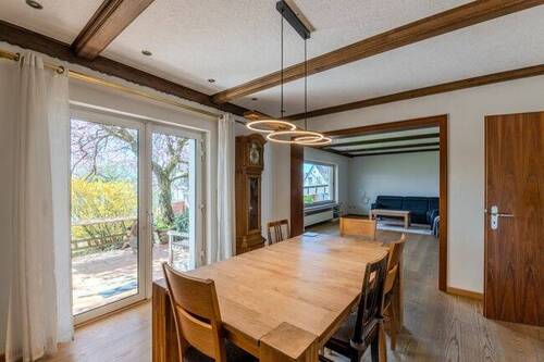 05_Wohn-Esszimmer - 8 Zimmer Einfamilienhaus in Wetzlar