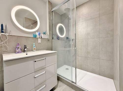 innenliegendes Duschbad - 