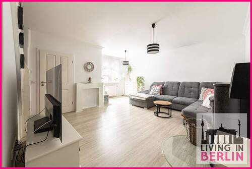 Wohnzimmer - 4 Zimmer Reihenmittelhaus zum Kaufen in Berlin