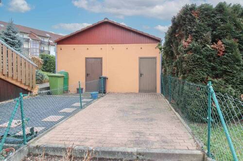 Zugang Garage vom Garten - 