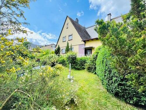 Haus Anblick Garten 1 - 5 Zimmer Doppelhaushälfte in Schwarzenbach an der Saale