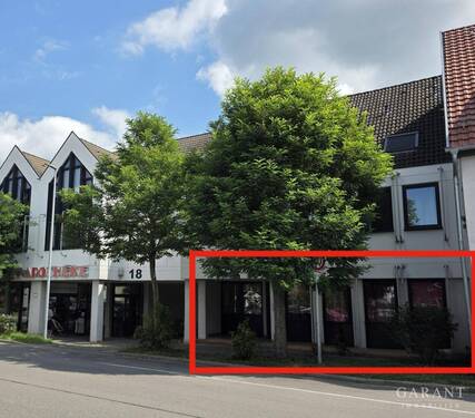 Aussenansicht - Erdgeschoss-Wohnung mit viel Platz im Zentrum von Pfullingen